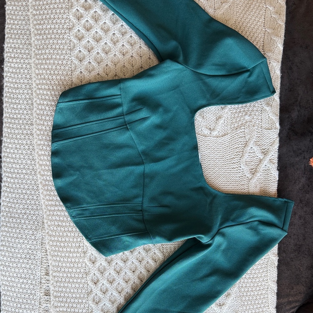Abercrombie & Fitch Teal Crop Top